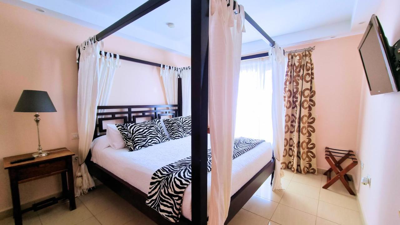 Evita Beach Suites Exclusivas Caleta de Sebo Exterior photo